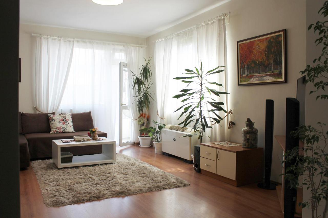 Sunny Day Apartment Pomorie Eksteriør billede